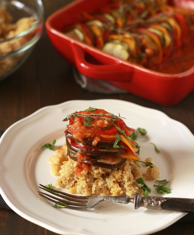 Ratatouille com quinoa e lentilhas